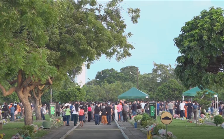 Grande comoção marca enterro do capitão Breno Marques